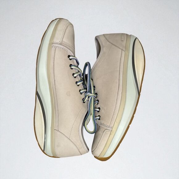 MBT Womens Walking Shoes Sneakers Rocker Bottom Comfort Taupe Size 9-9.5 - Picture 1 of 5